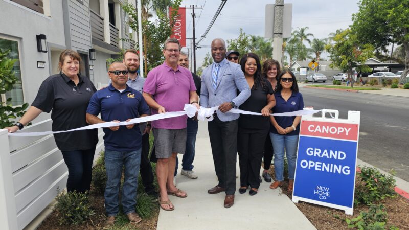 D’Andre Lampkin joins Landsea Homes team to cut the ribbon at Canopy grand opening in Ontario.